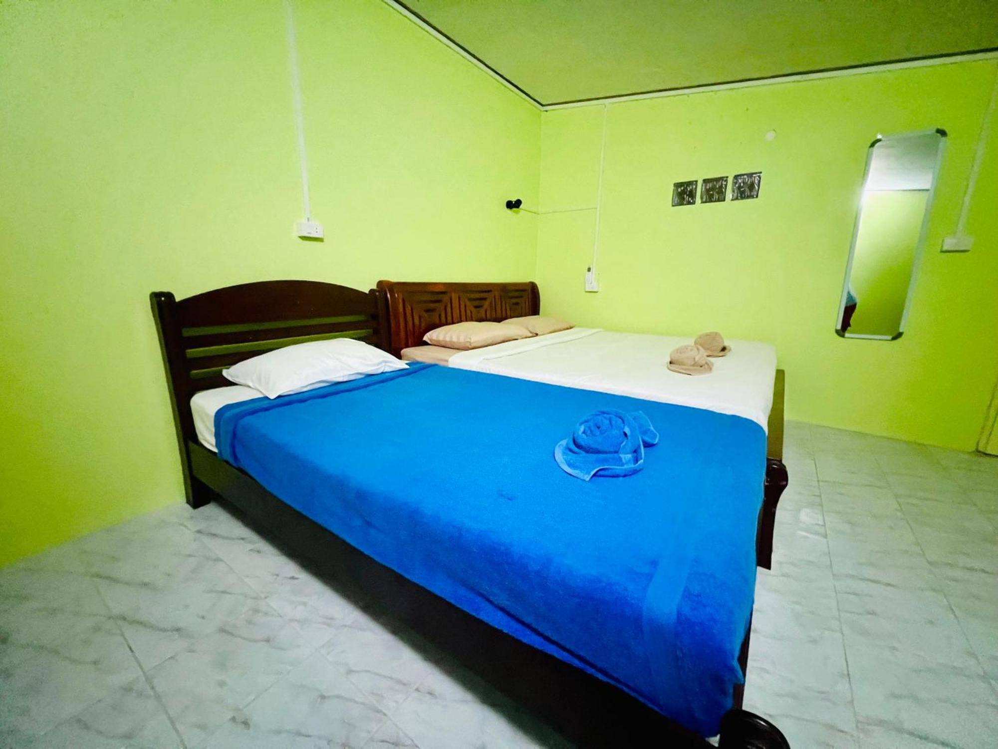 Khaosok Happy House Bed & Breakfast Khao Sok National Park Dış mekan fotoğraf